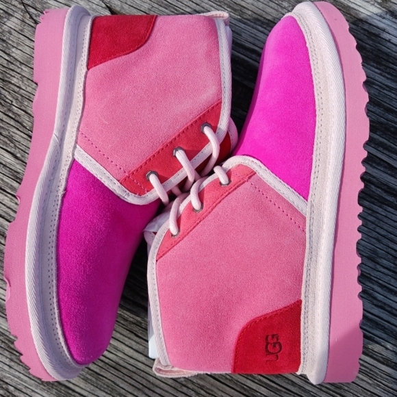 Ugg Neumel II  Mashup Boots size 3 Youth - Picture 5 of 9